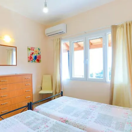 Bed & Breakfast Sarand Avill Gimar *